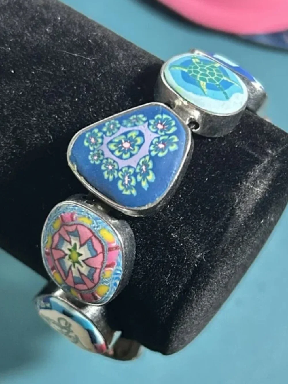 Vintage Viva Beads by Michelle Barrett Millefiori Sea Turtle Stretch Bracelet